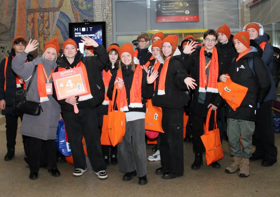 Глеб Никитин: «В этом году в программе проекта «Уроки с путешествием» уделим особое внимание предстоящему 80-летию Великой Победы»